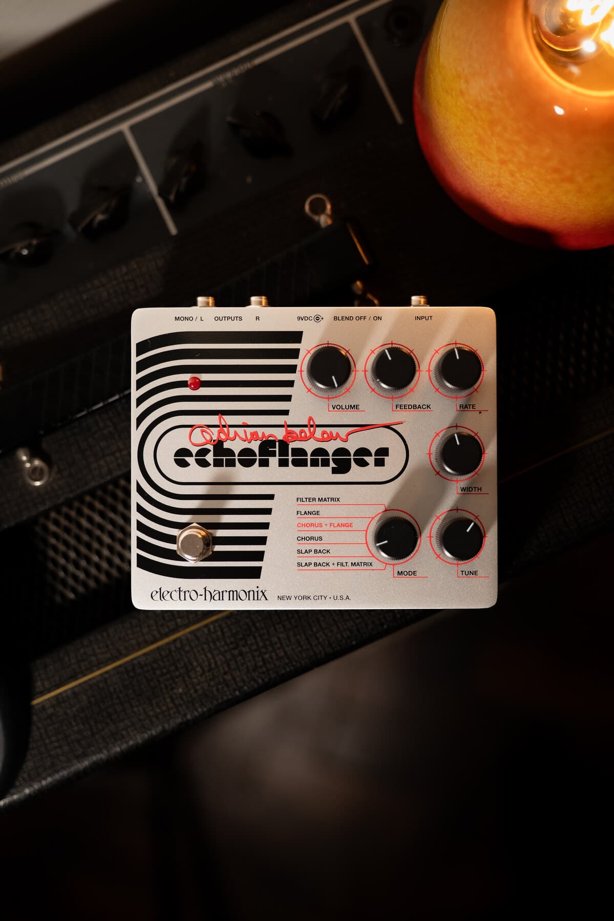 Electro-Harmonix Adrian Belew Echoflanger
