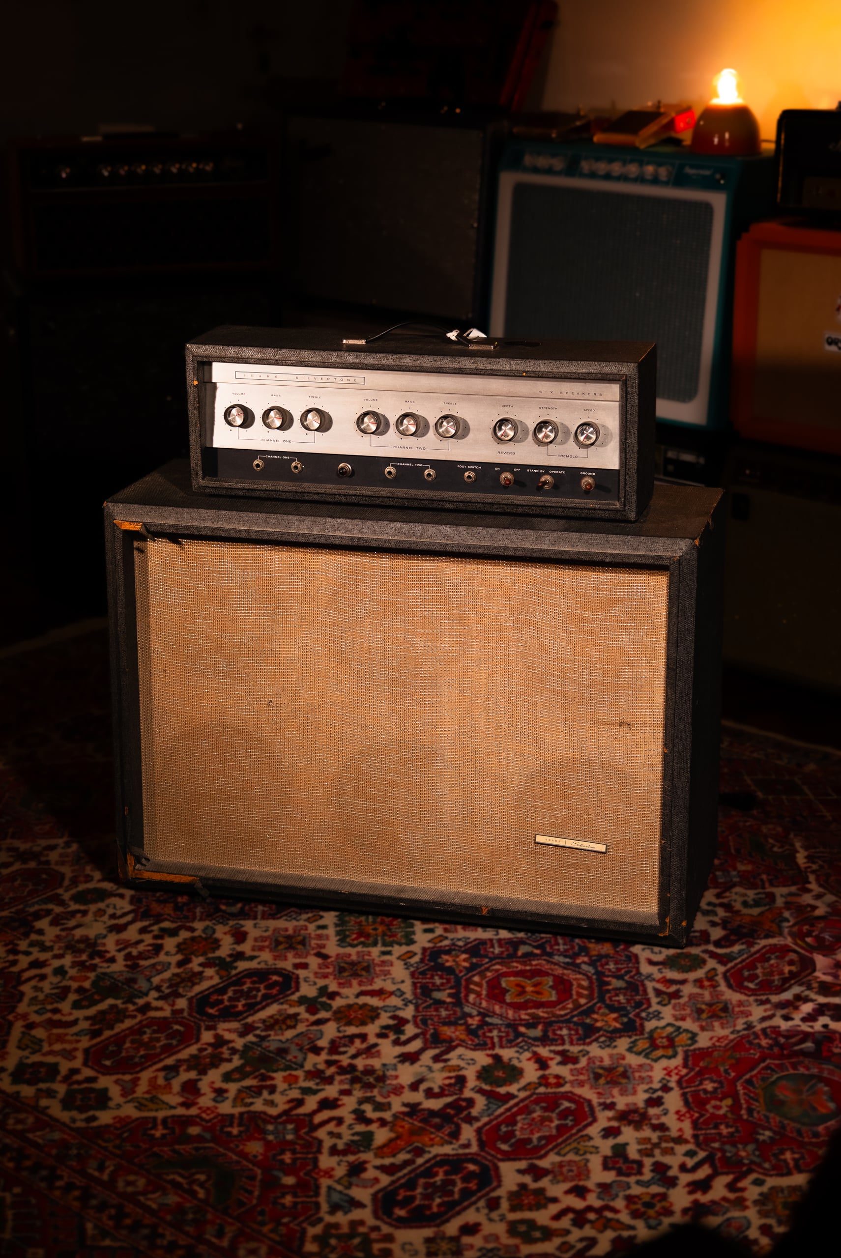 Silvertone 1485 (1964) — Head + Gabinete 6x10