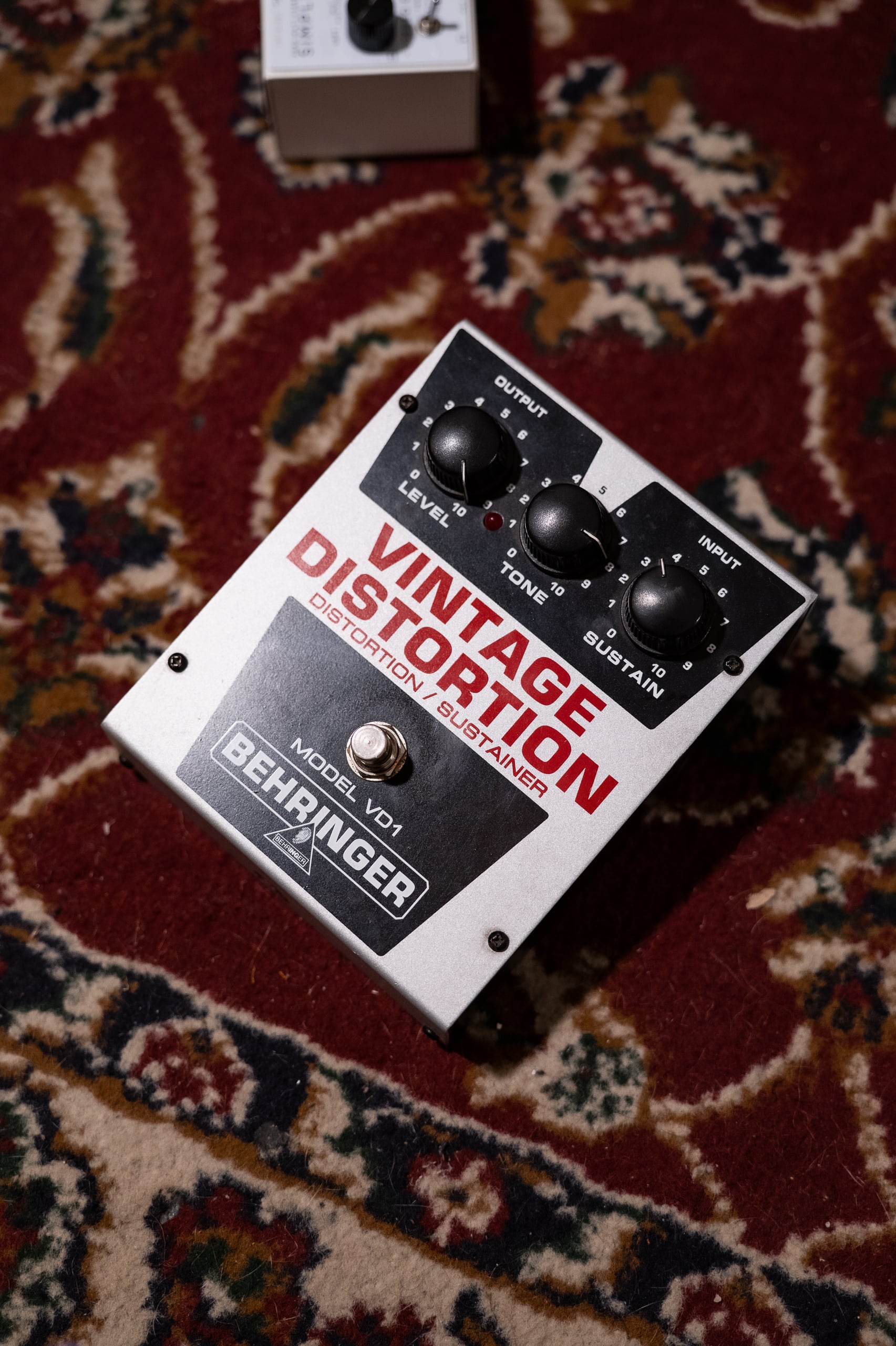 Behringer Vintage Distortion VD1